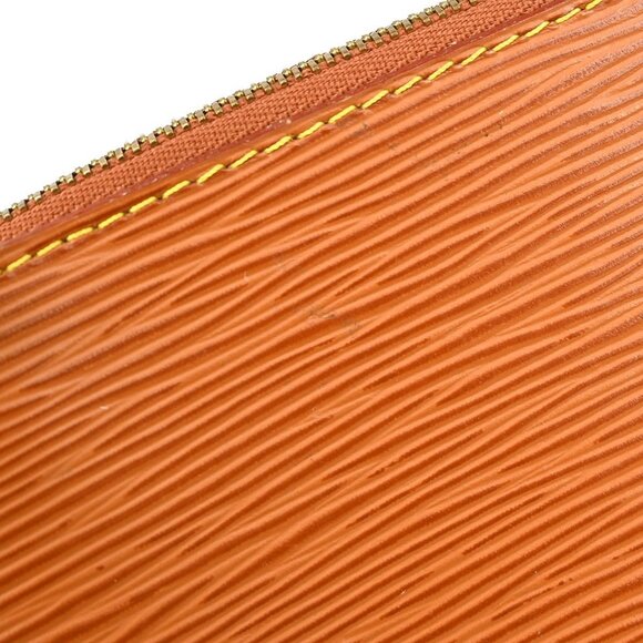 Louis Vuitton Brown Epi Pochette Accessoires Handbag - Picture 4 of 7